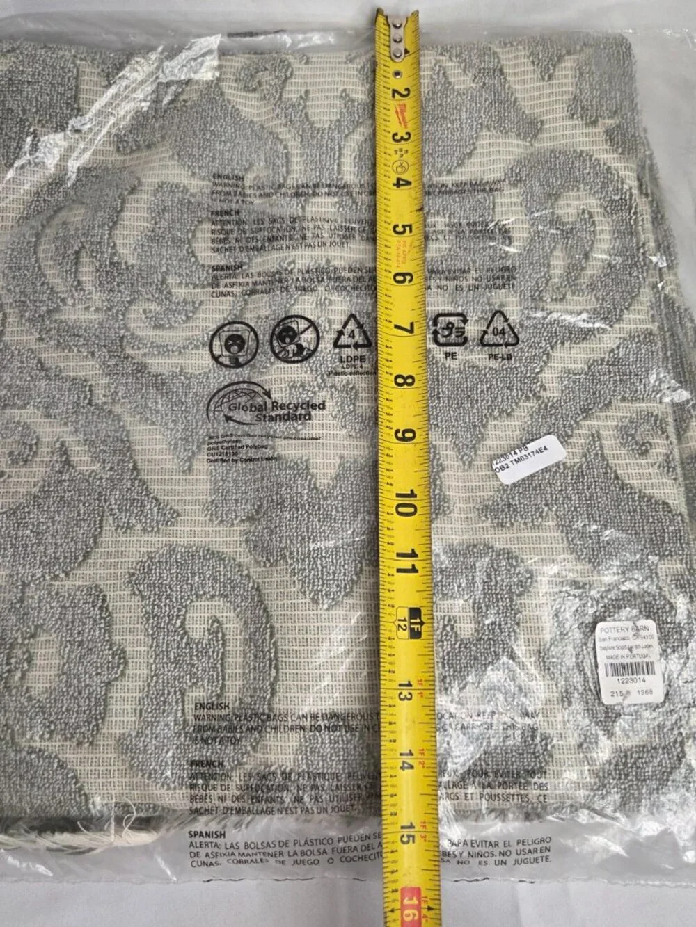 Set of 2 POTTERY BARN Delphine Sculpted Bath Towel, Loden NEW IN PACKAGE - READ